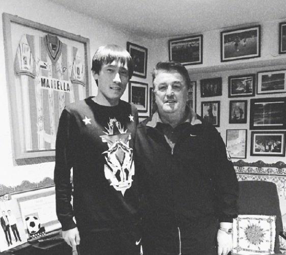 鲁能球迷悼念安蒂奇,鲁能球员痛哭安蒂奇