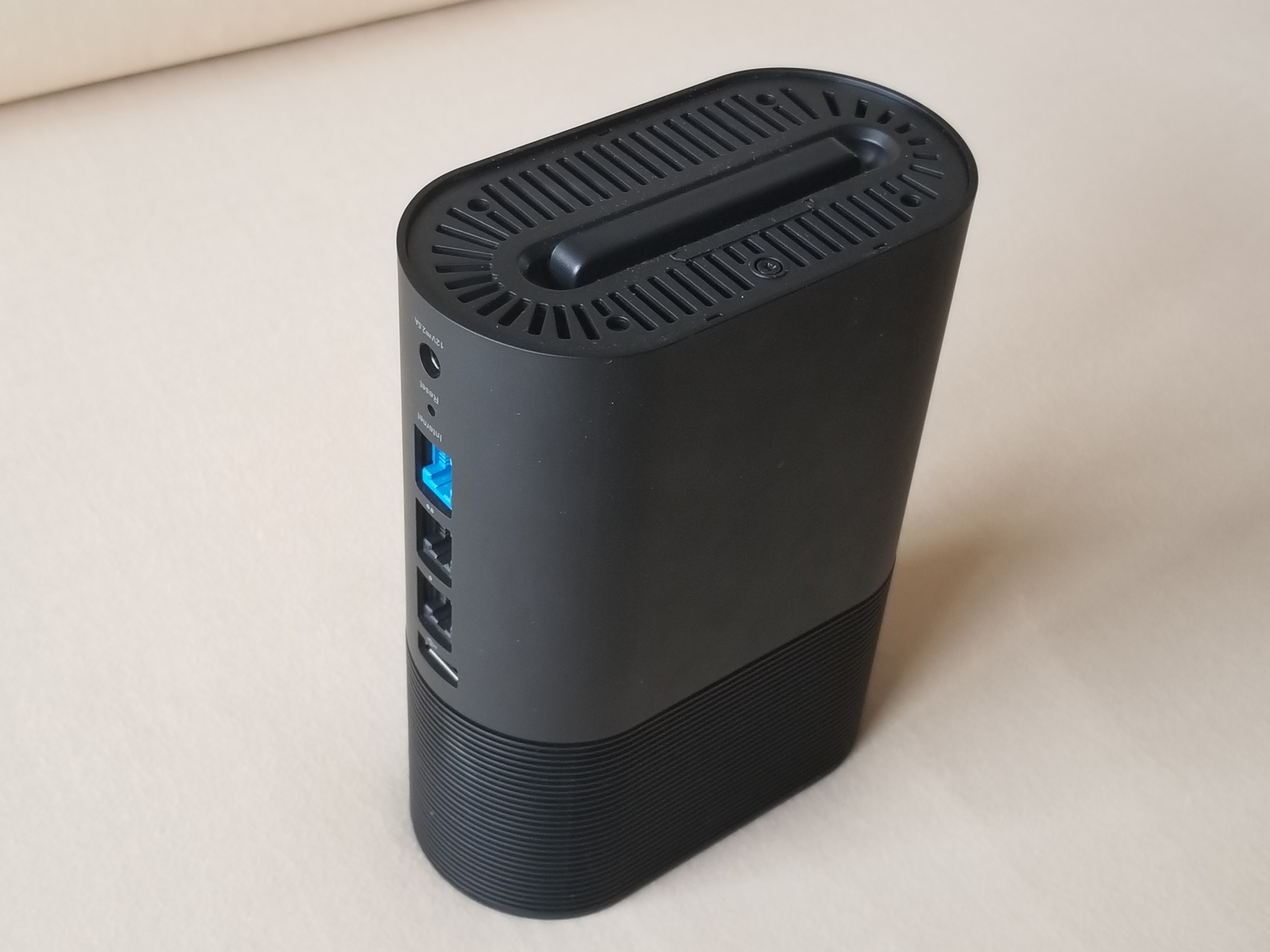 小米路由器r1d固态硬盘能用吗,用ssd硬盘的手机