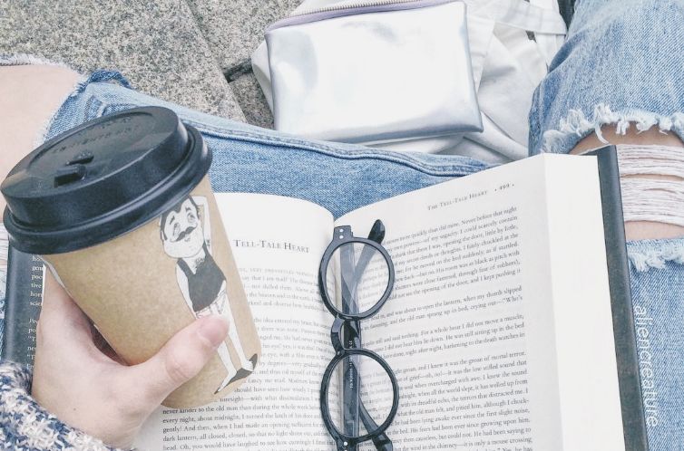 如果女孩子说不快乐要怎么做,不快乐的女生该怎么做