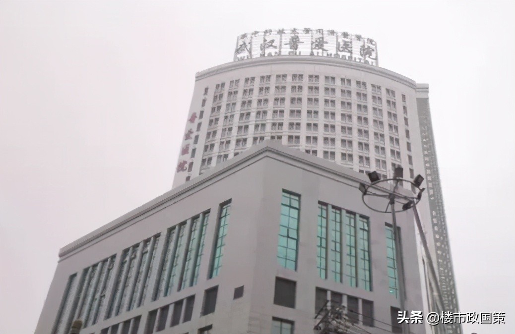 大武汉一起看!三镇“合体”前夜,解放大道再一次为汉口“爆灯”