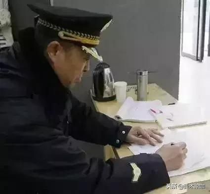 美术生画画哭,美术生哭完了继续画