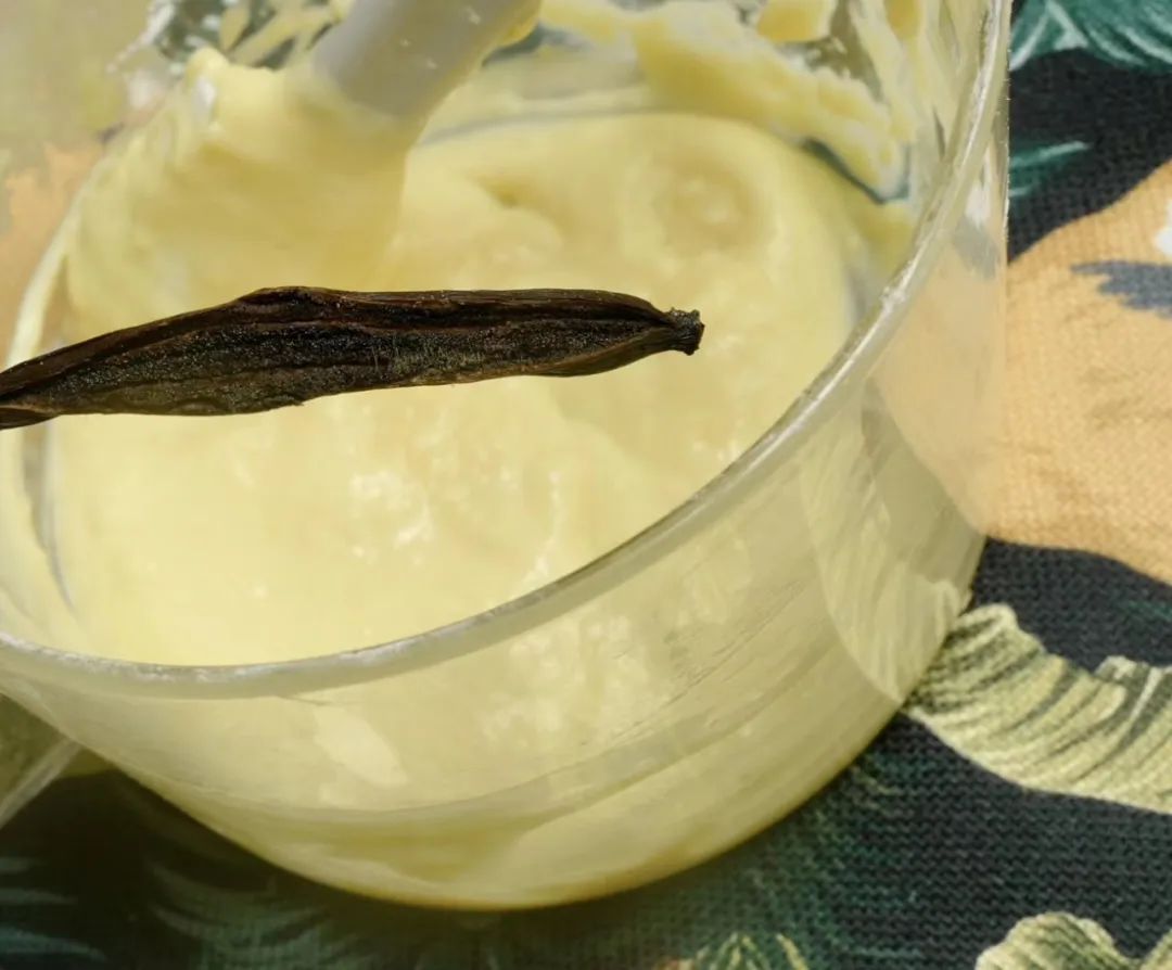 万人定闹钟早起云约早饭，为了去世界各地摆摊卖小吃做准备