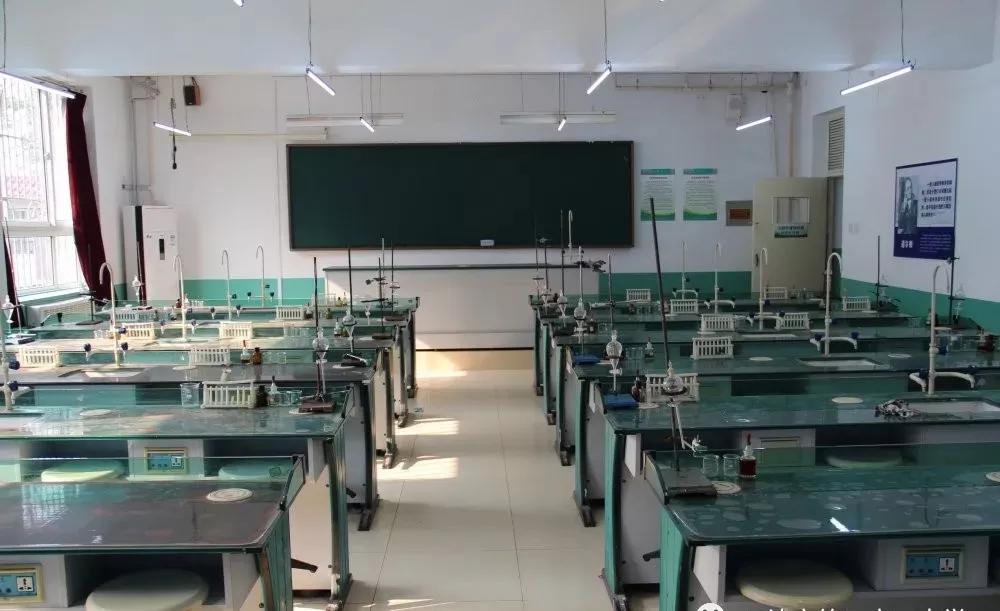 天津第三十二中学和102中学,天津市第二高级中学