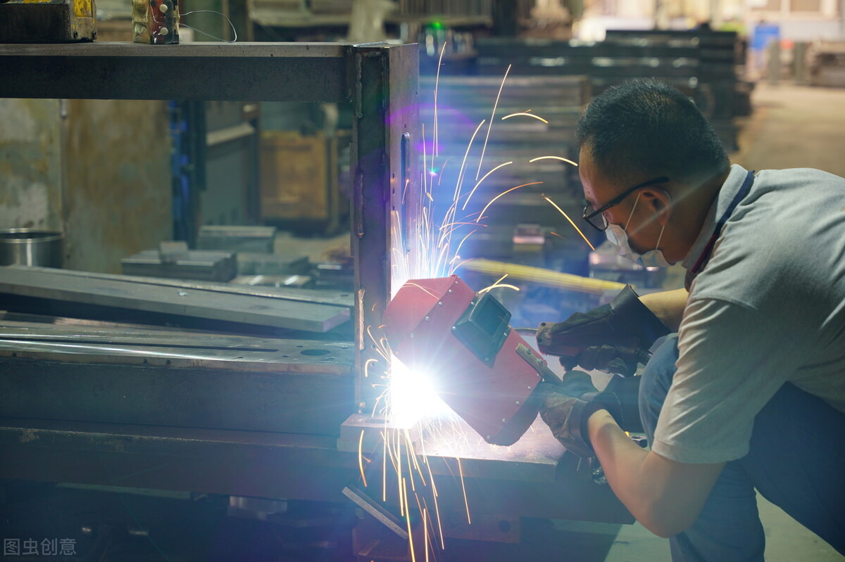 焊工证怎么考科目一和科目二,考焊工证有哪些技巧和方法