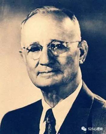 心理学悄悄的告诉你自信的秘密,让自己变自信的心理方法