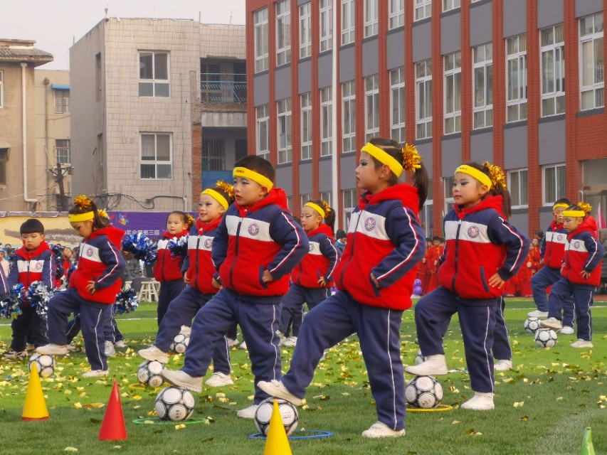 校园足球杯圆满落幕,华奥杯校园足球联赛