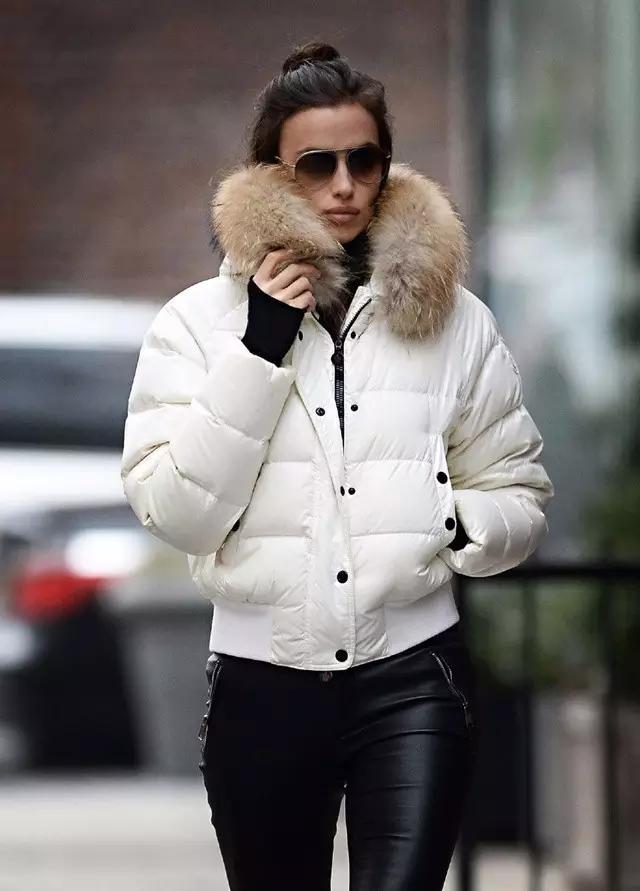 法国羽绒服品牌moncler,moncler盟可睐镂空羽绒