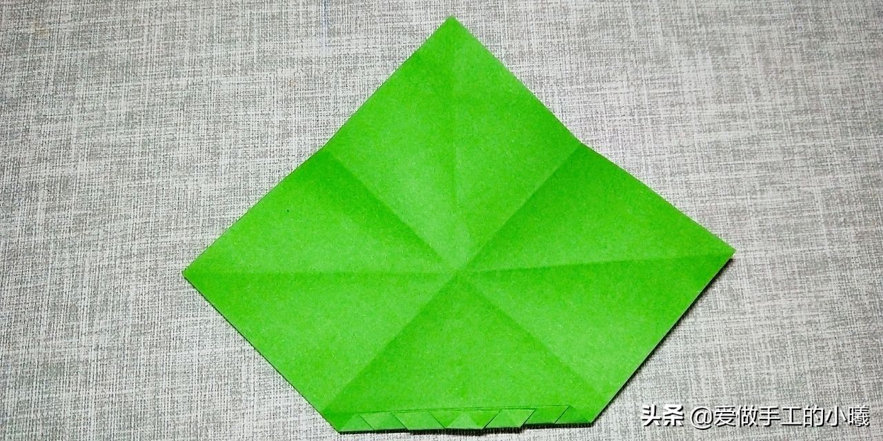 折纸树叶书签制作方法,折纸教程可爱小书签