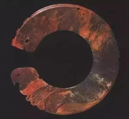 玉有五色沁胜得十万金什么意思,玉有五色沁胜得十万金是什么意思