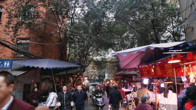 成都美食街排名第一,成都建设路美食街在哪里