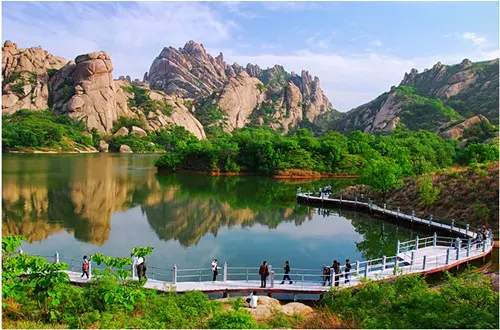 河南这座山太传奇，玄奘曾在此讲经，吴承恩在这里写了《西游记》