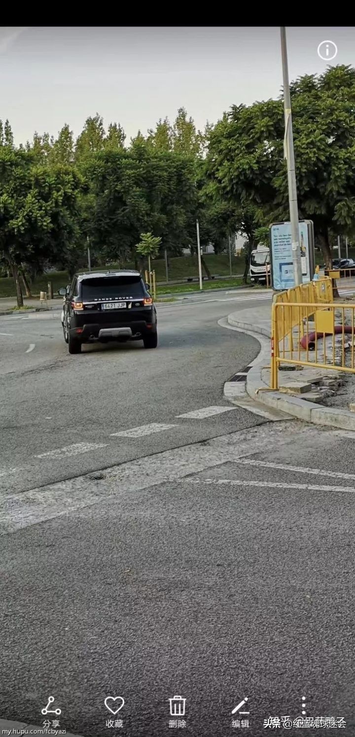 分享如何甘伯城蹲巴萨球员