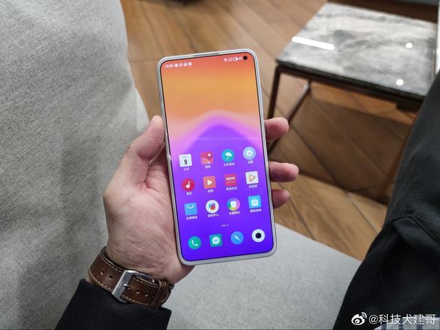 魅族17pro和三星note10+,三星s20和魅族17pro哪个好