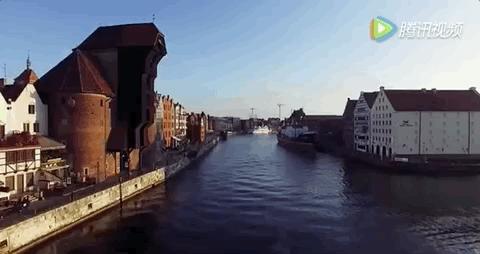 横冲直撞20岁波兰,横冲直撞20岁评价