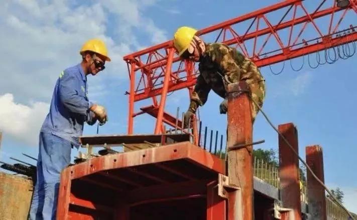 “blingbling”,黄得可爱的橘子可以从8月摘到来年2月!淳安中联村:临湖民宿处女地,甜甜蜜蜜看湖景