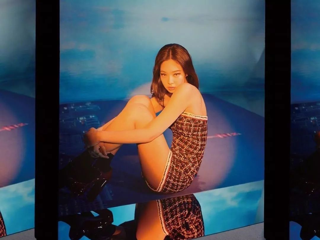 blackpinkvogue粉色系画报,blackpink2020vogue花絮