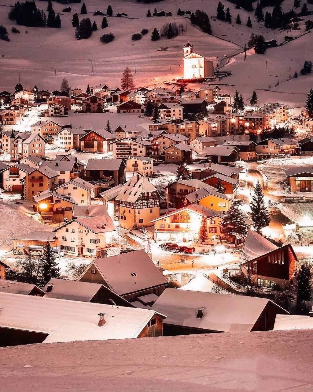 因为太美禁止拍照的小镇,世界上幸福指数爆棚的国家