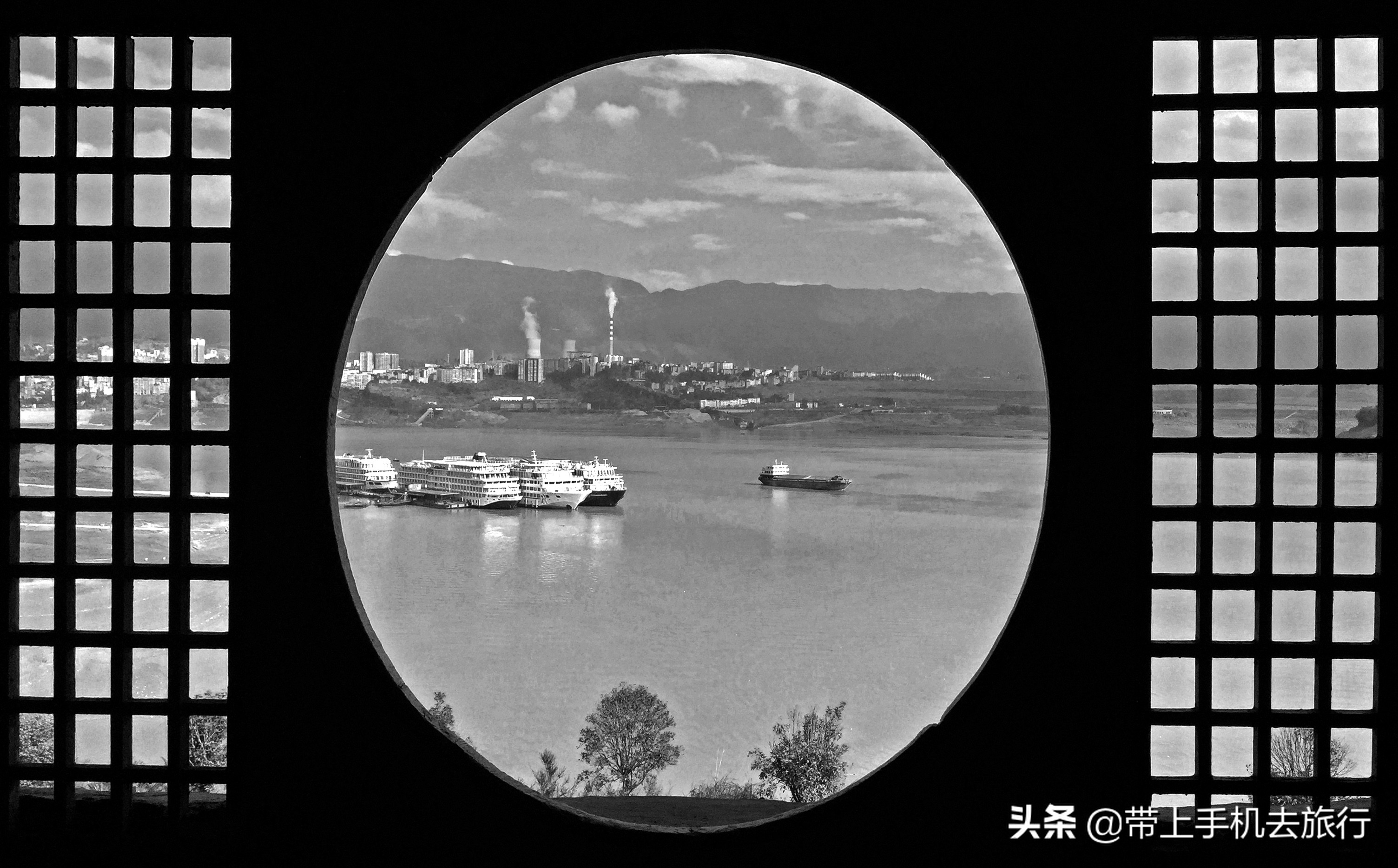 如何将手机相册里的彩照变黑白,手机怎么把黑白照变成彩色的