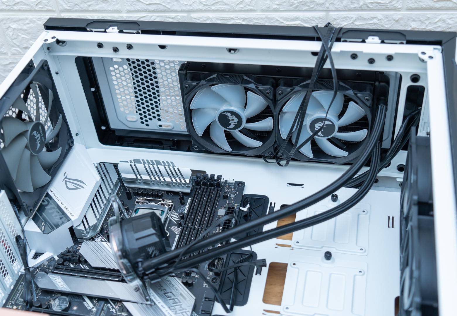 组装台式电脑教程详细步骤图解,小白台式电脑装机教程