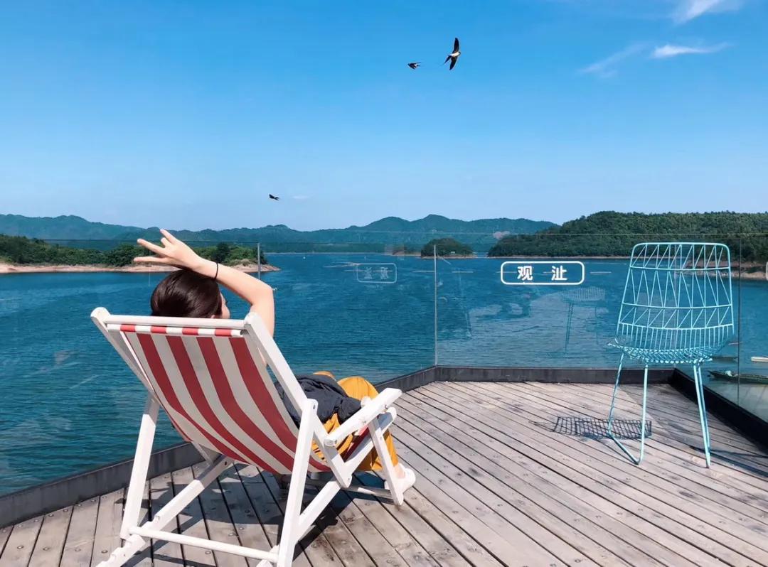 真正一线湖景！千岛湖这家“颜值杀”民宿自带一个超强属性