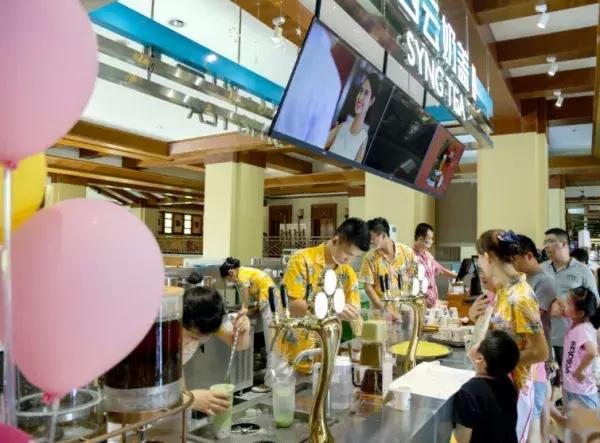 四云奶盖贡茶背后的商机,贡茶四云奶盖还有多少店