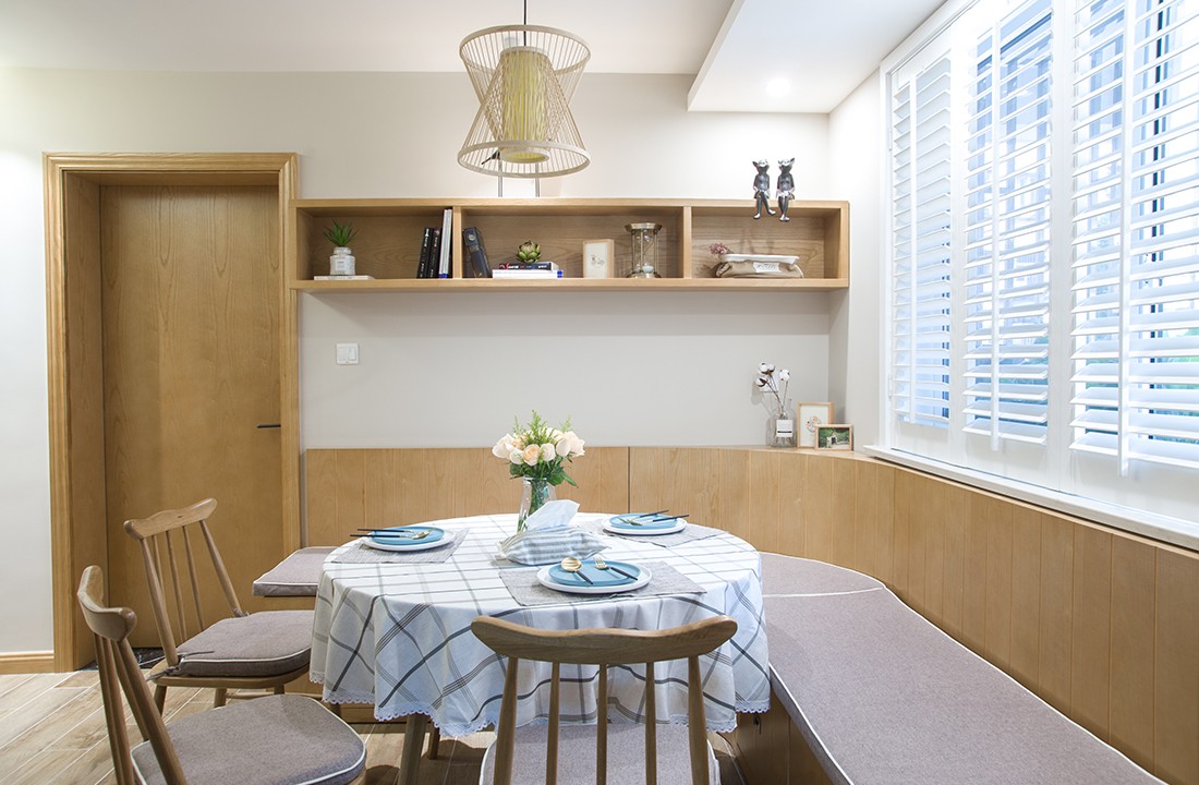 最省钱的餐桌椅设计,今年最流行什么样的餐桌椅