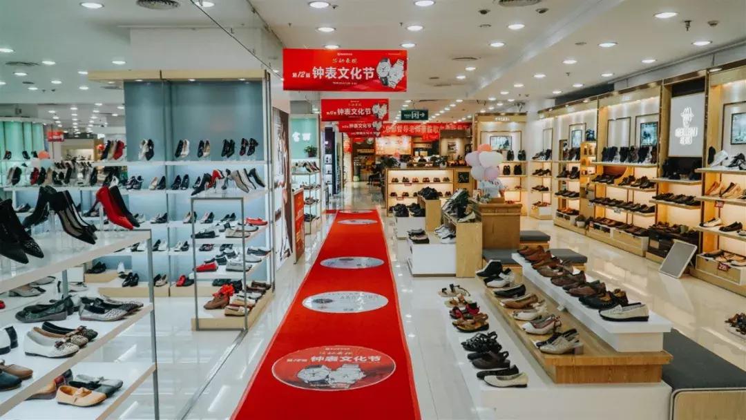 大学开学必带大礼包,各个大学新生开学大礼包