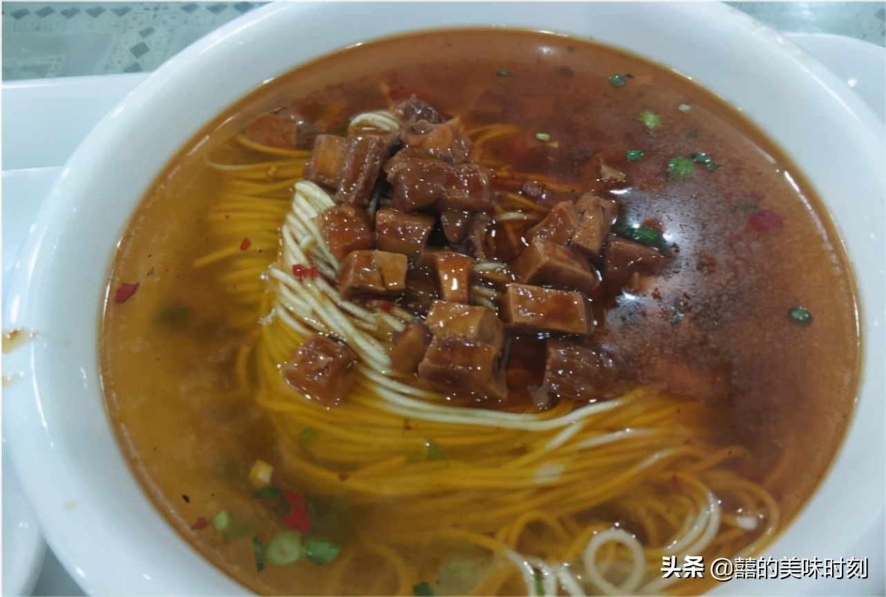 上海锅贴第一名石龙路,上海锅贴店哪家好吃