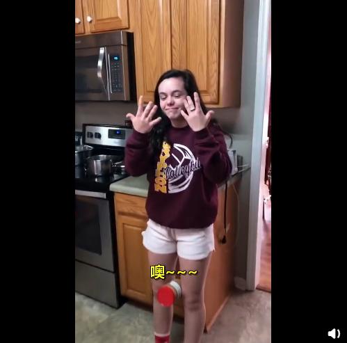 当你真的有了童话一样的小手，网友：那你可能不能挖鼻孔了