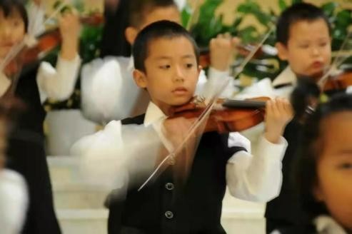 19年后，凌锋曾救治的脊柱裂患儿成“最强大脑”