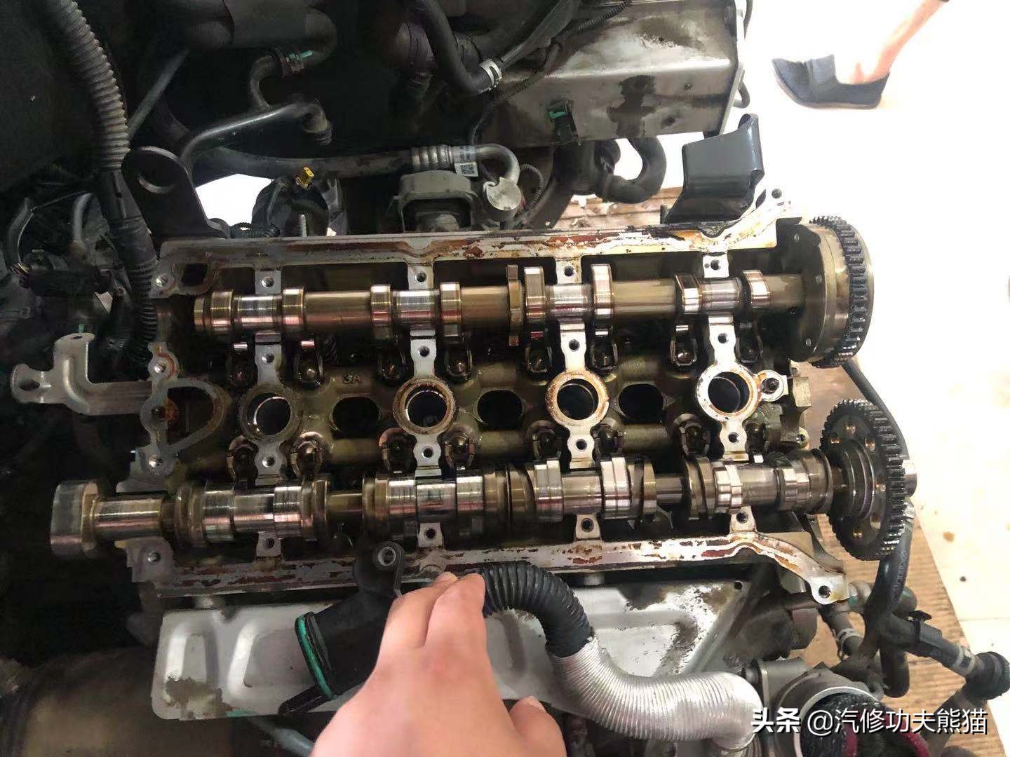 奥迪a4l治理烧机油,a4l奥迪烧机油怎样查