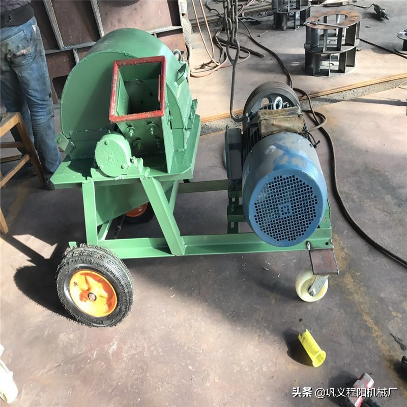 木屑粉碎机80木屑粉碎机拖拉机悬挂树枝粉碎机木材粉碎机