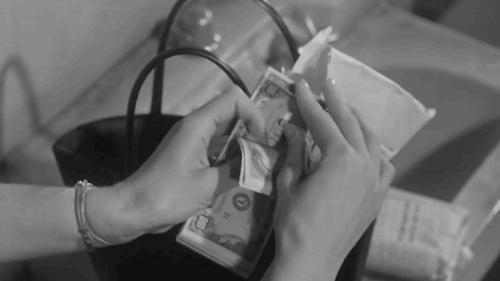 当“58岁萝莉音大妈”成为斗鱼一姐