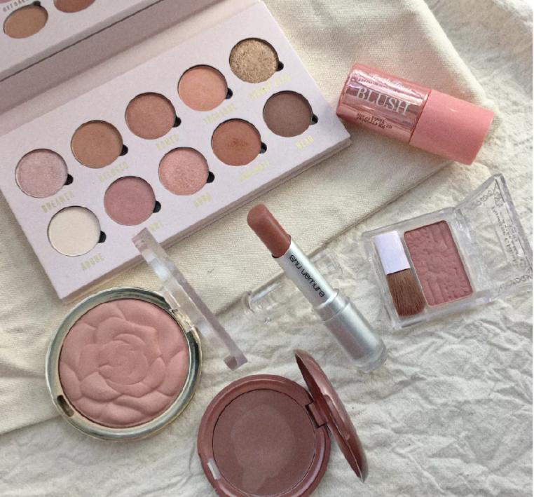 想买化妆品不知道怎么入手,一定要买的便宜化妆品