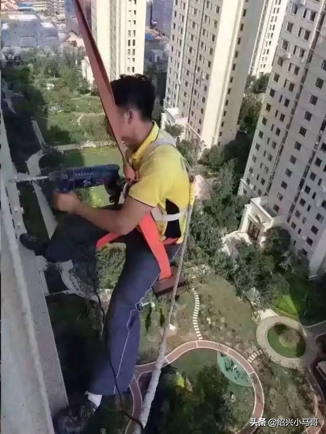 空调打孔费一般是多少钱,空调高空费和打孔费多少钱