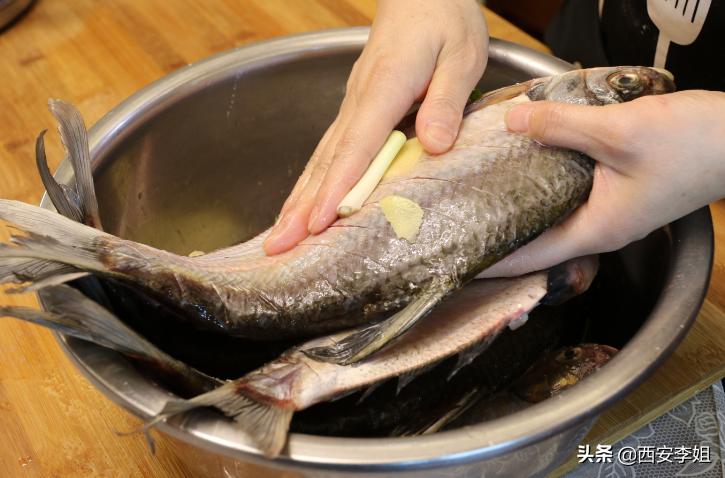 红烧鲳鱼最正宗的做法大全,红烧鲳鱼最简单的家常做法