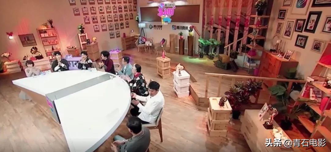 看女儿谈恋爱新节目：黄日华最爱老婆和奶茶，范丞丞凭综艺感圈粉