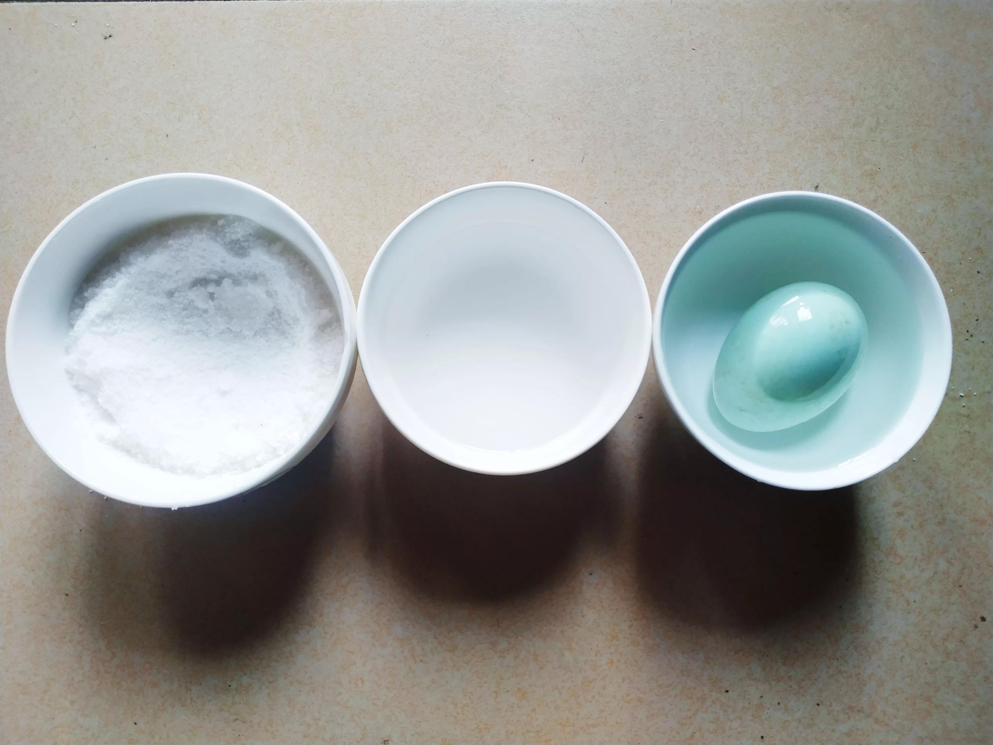 夏妈腌鸭蛋的做法,老奶奶腌鸭蛋的方法视频