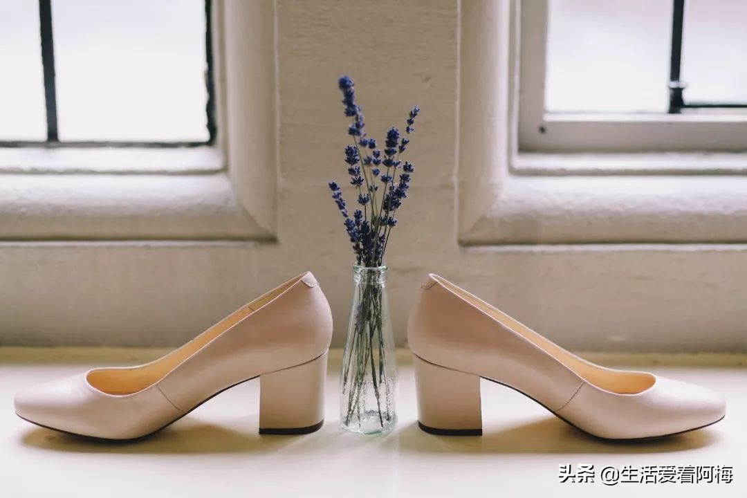 新鞋里面的纸团怎么用,鞋子里纸团有什么妙用