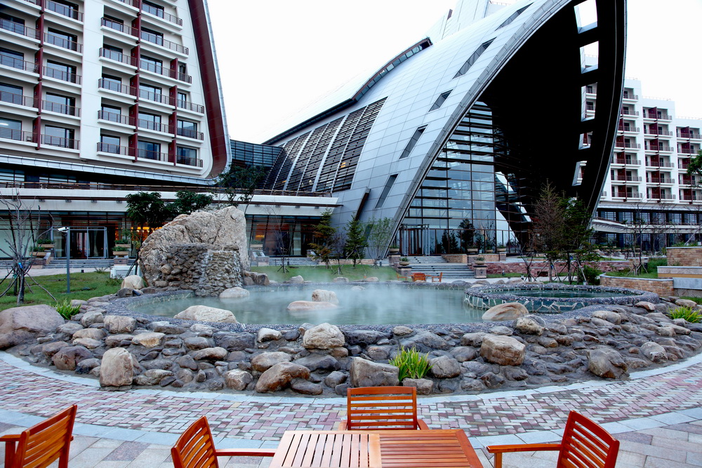 营口冰雪温泉,营口温泉小镇温泉度假村