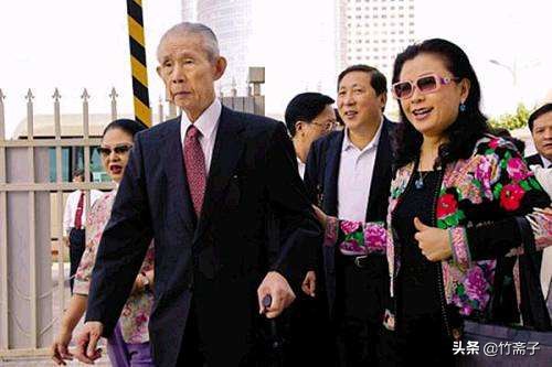 王永庆他是怎样一步一步起家的,王永庆的创业经历告诉我们什么