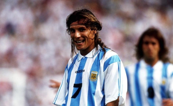 足坛上爆发力最强的两个，总是能够有一些优秀表现，让人称赞