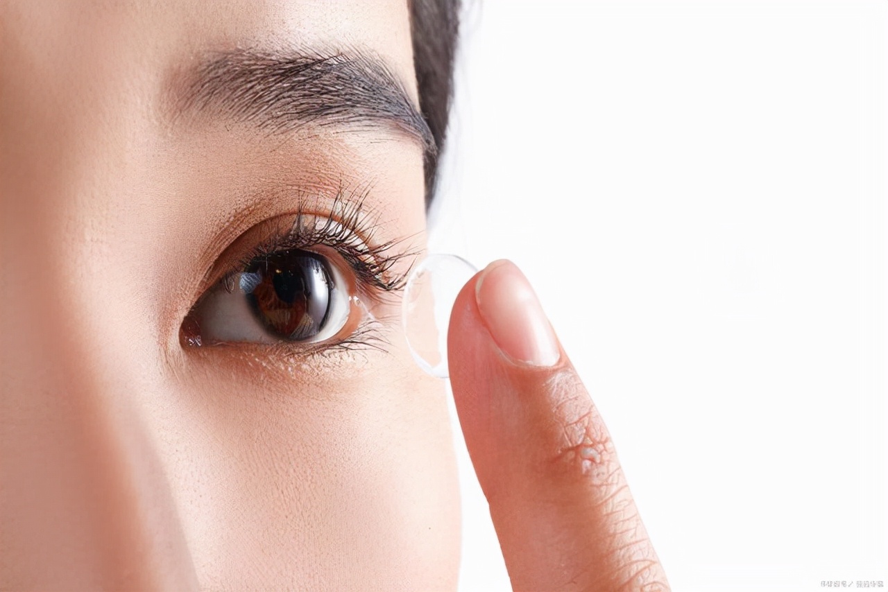 初次佩戴美瞳注意事项,美瞳佩戴注意事项