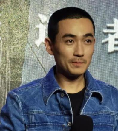 朱一龙胡渣电视剧,朱一龙剪头发那段