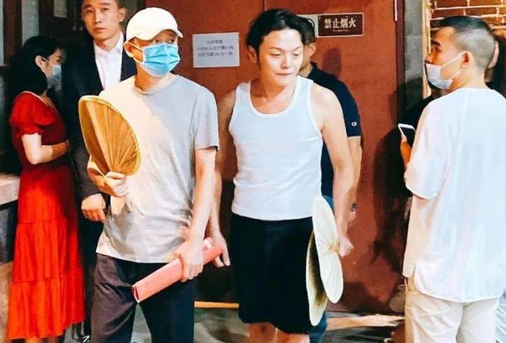 茶颜悦色和文和友是一家吗,茶颜悦色2万人排队