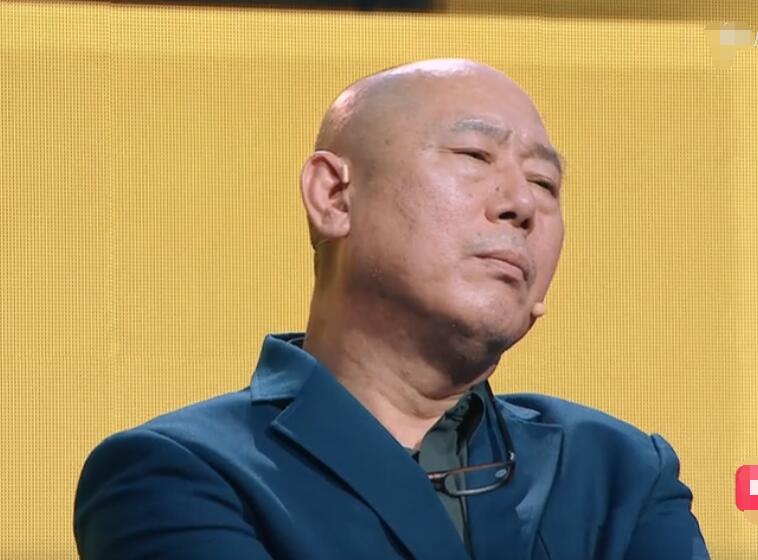 郭敬明和李成儒的battle,李诚儒点评郭敬明电影