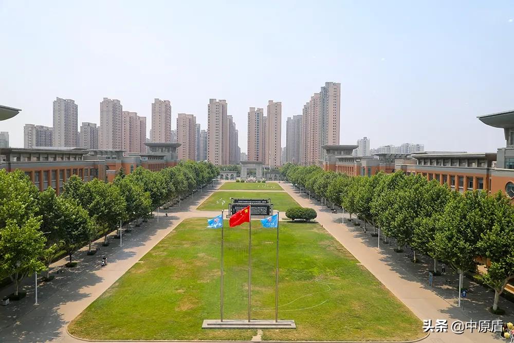 郑州商学院2024招生简章分数线,郑州商学院2024招专科吗