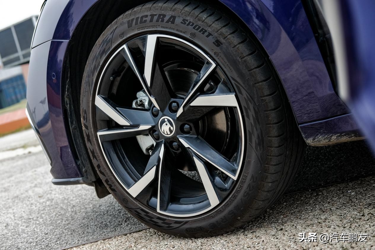 明锐pro试驾视频,斯柯达明锐pro试驾