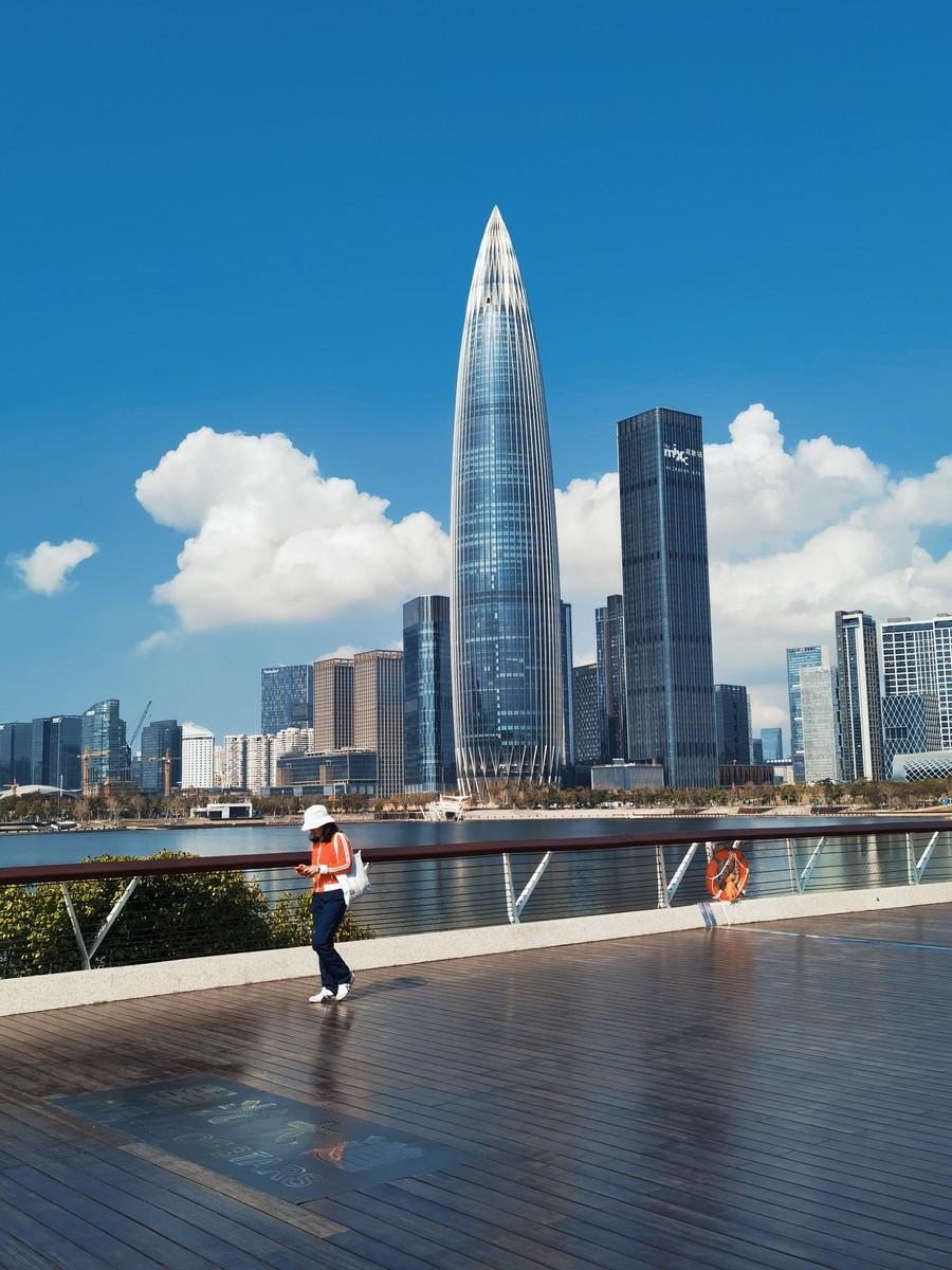 深圳华润春笋大厦最早效果图,深圳华润大厦原设计图