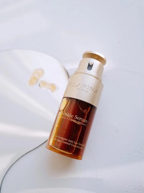 雅顿橘灿精华适合40岁以上,欧莱雅注白瓶和雅顿橘灿精华测评